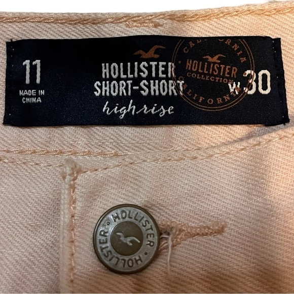 Hollister Embroidered Highrise Peach Denim Jean Short-Short - Picture 7 of 8